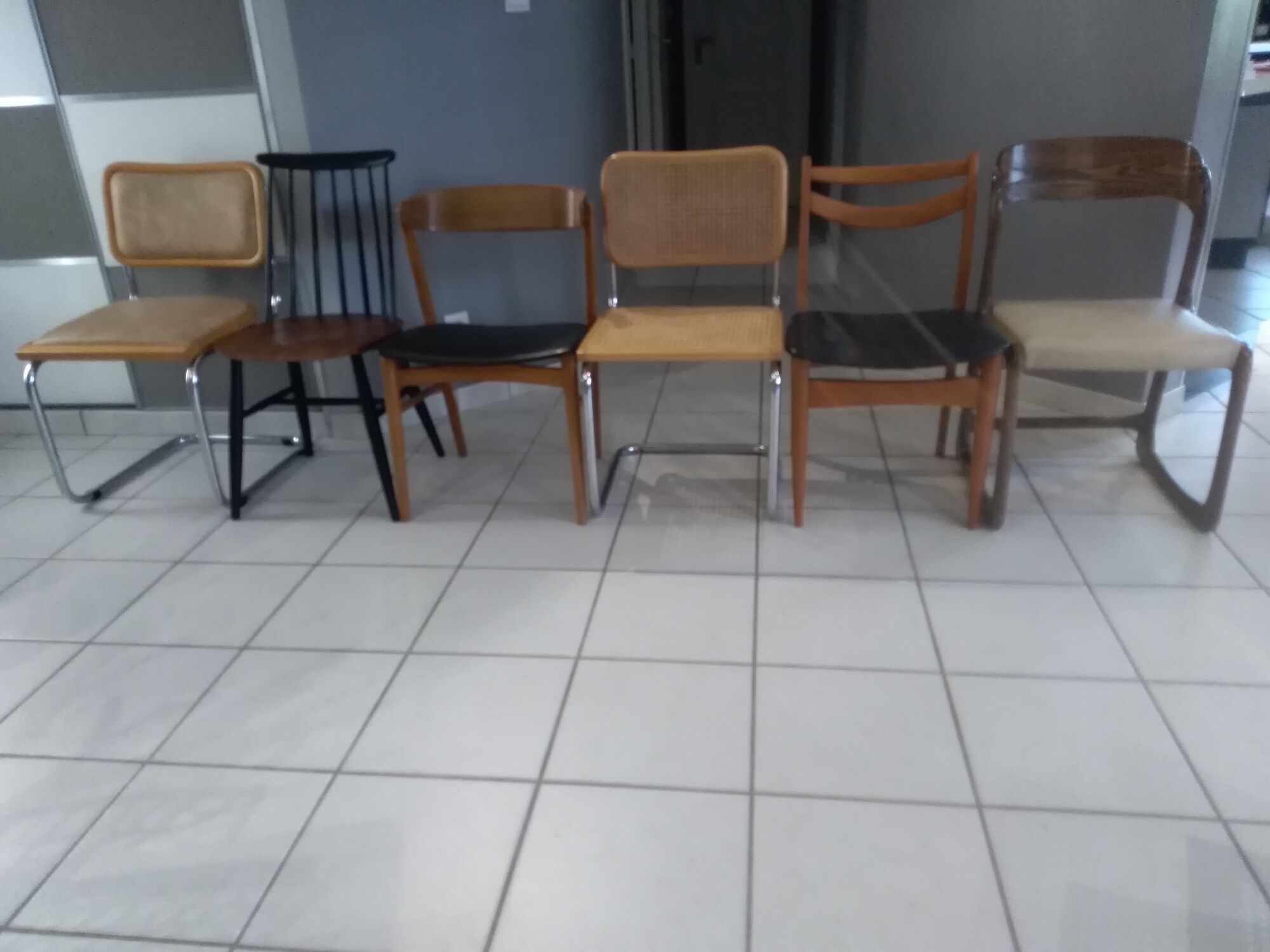 Lot of 6 mismatched chairs Breuer, Baumann