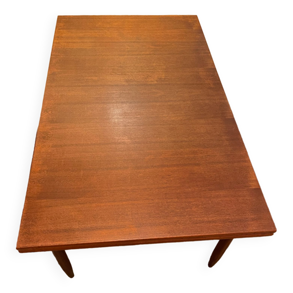 Table teck scandinave