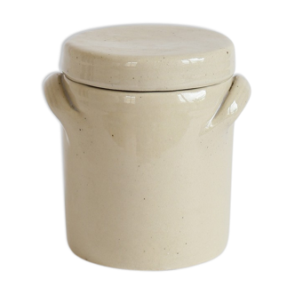 Sandstone pot