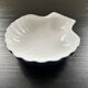Grand plat coquillage bleu