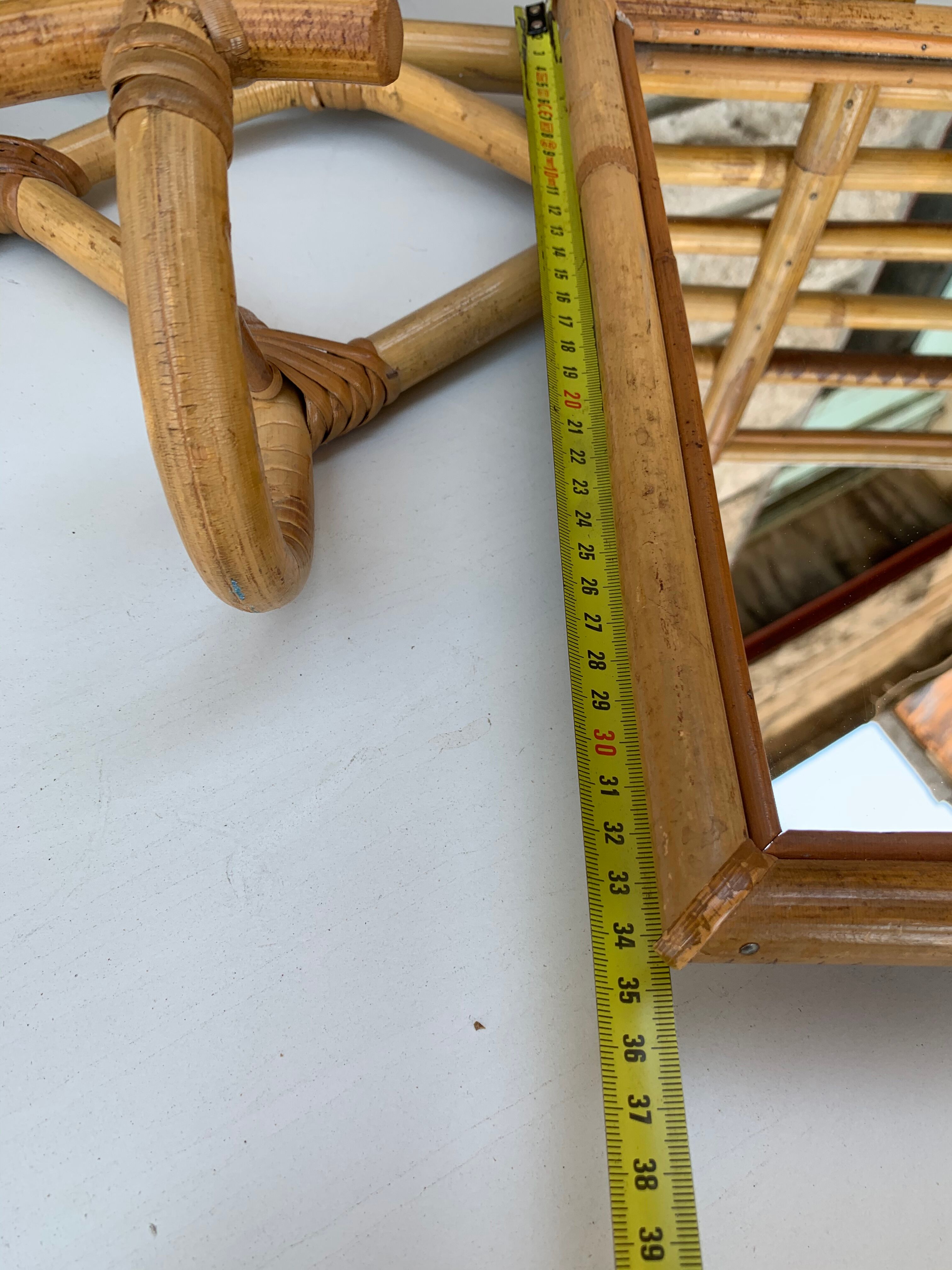 Porte manteau osier vintage avec miroirn années 60