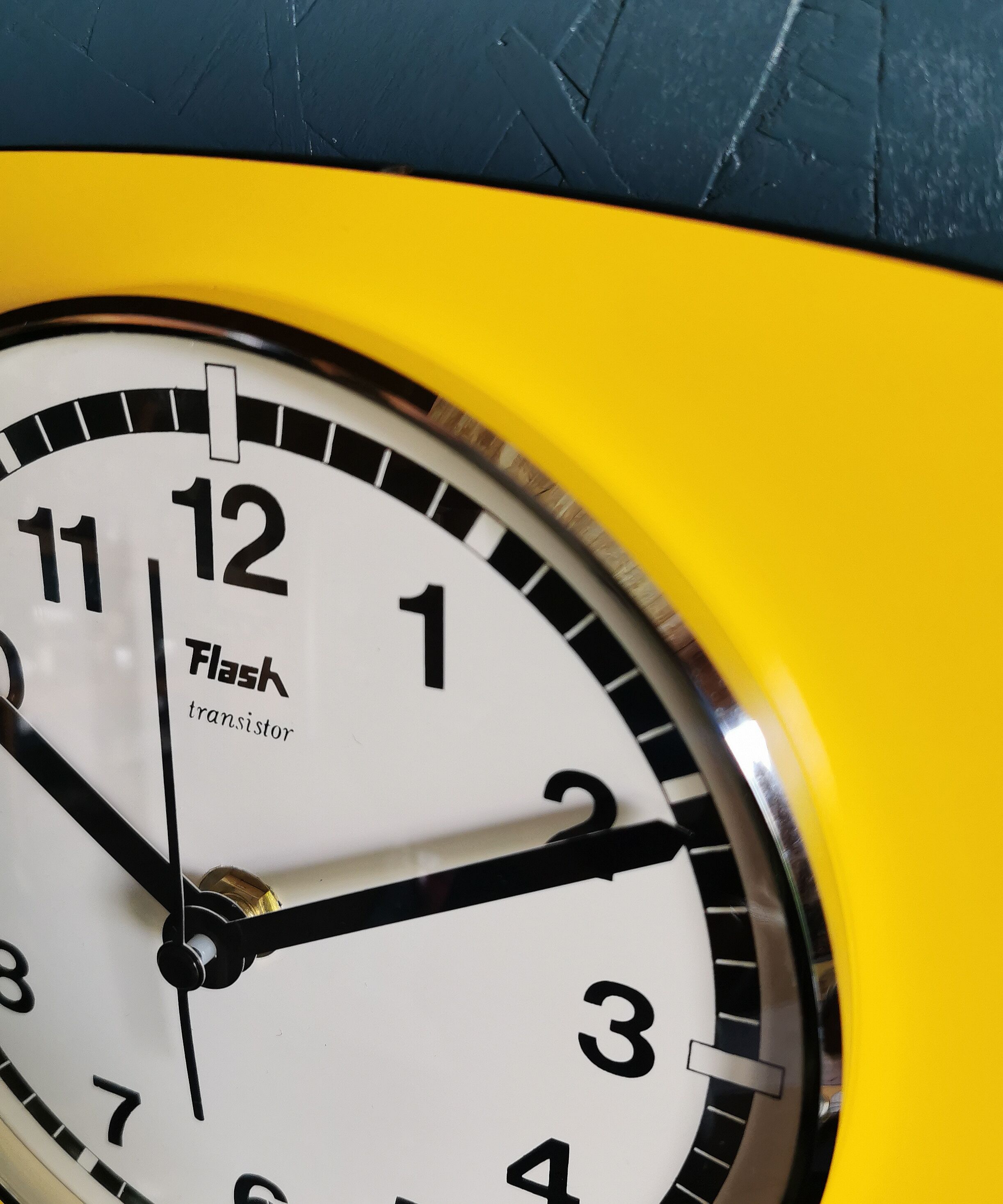 Vintage clock silent rectangular wall clock "Yellow Flash"