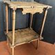 Table d’appoint Art nouveau en bois gravé avec tiroir, vers 1900