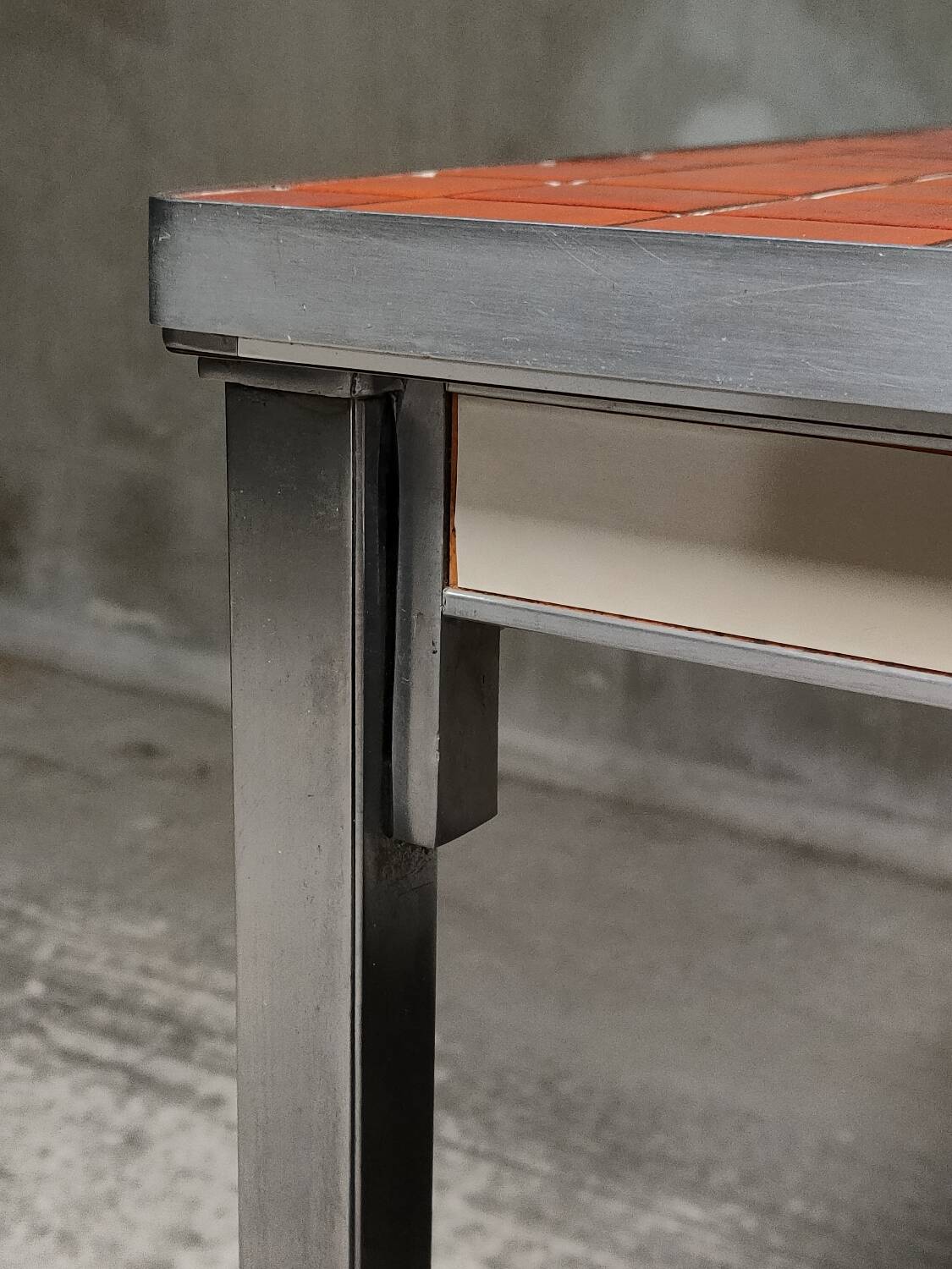 Ceramic kitchen table