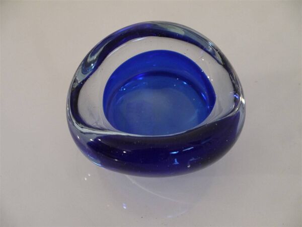 Cendrier en verre sommerso 1970