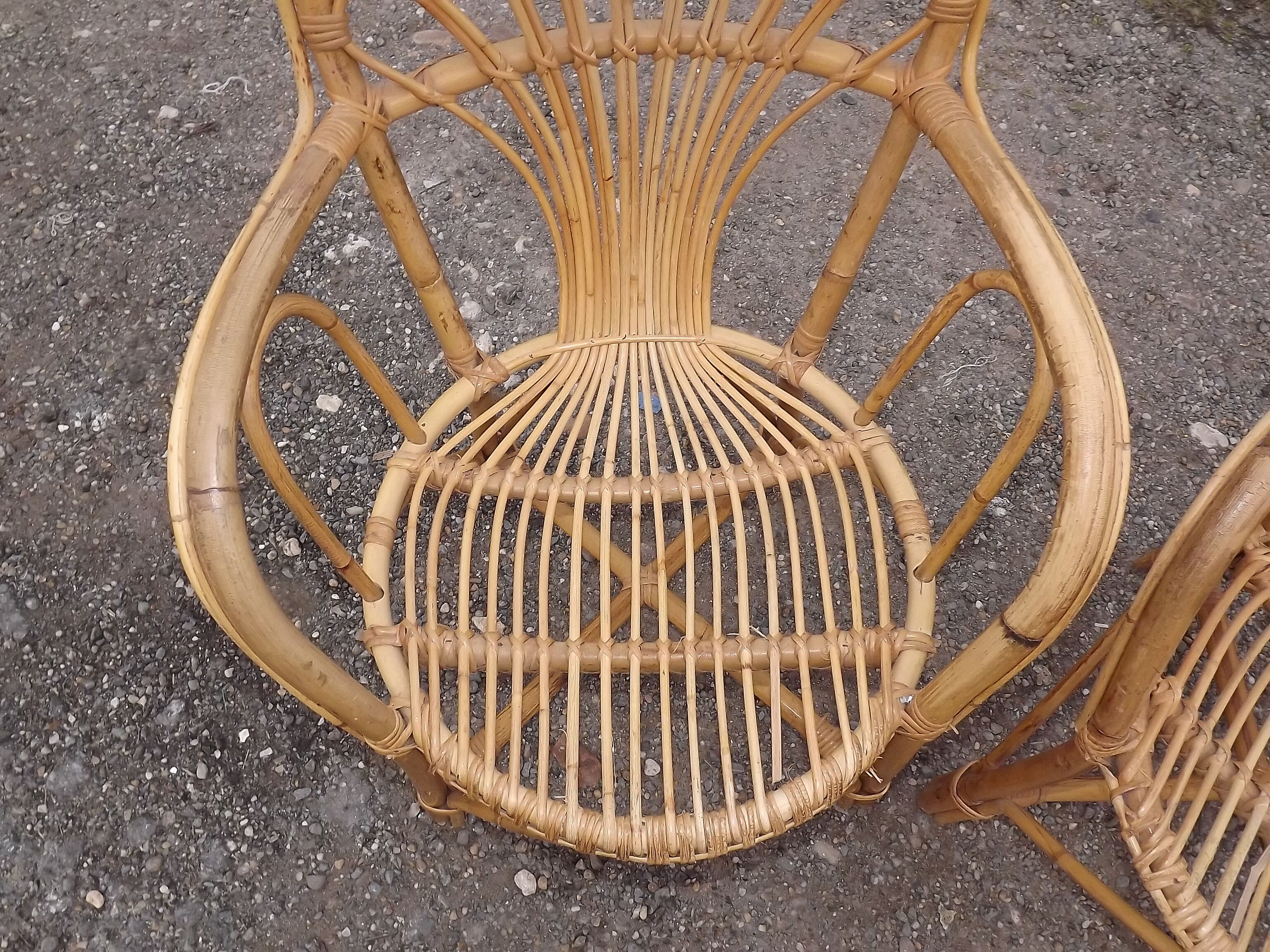 Paire de fauteuils en rotin vintage