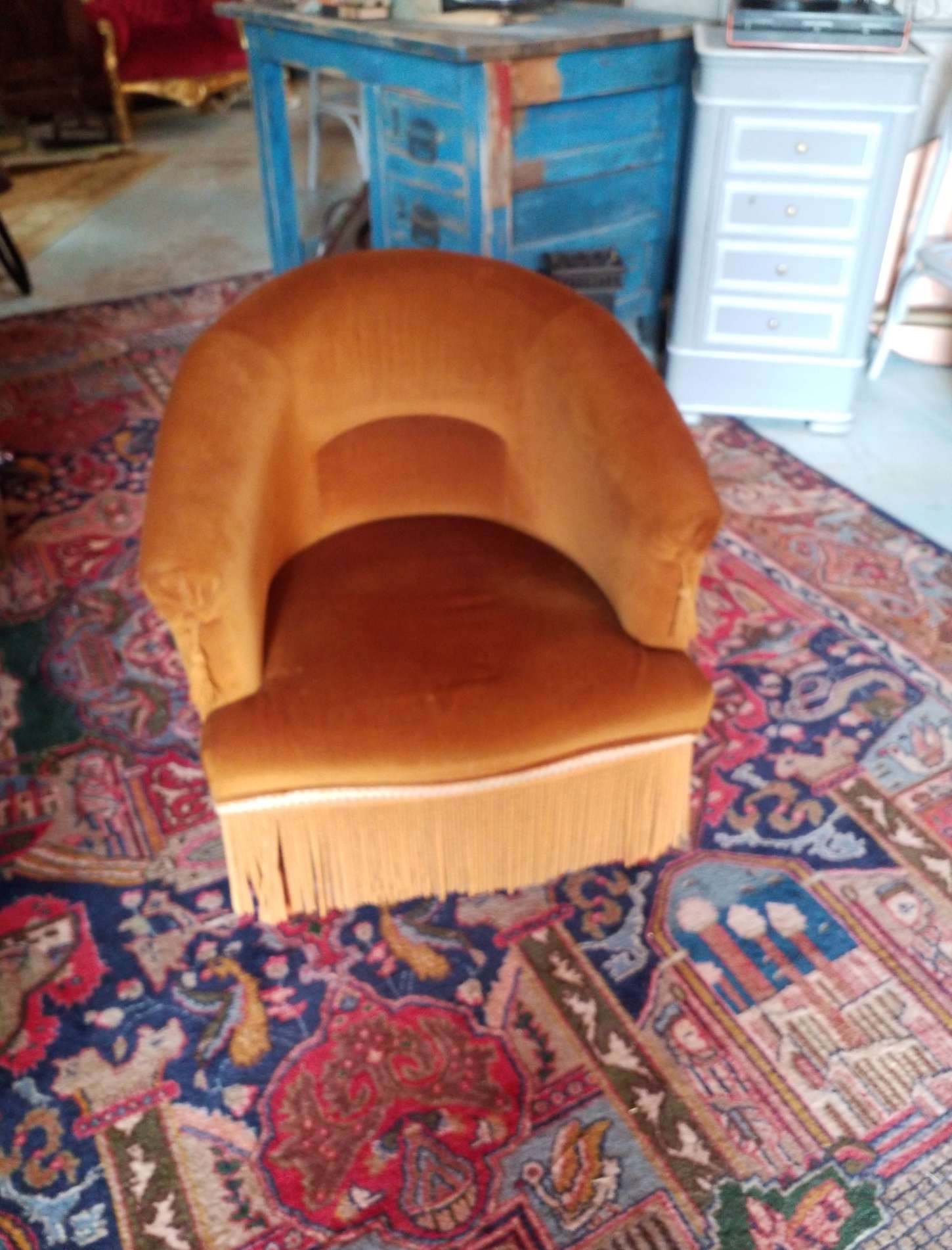 Toad armchair