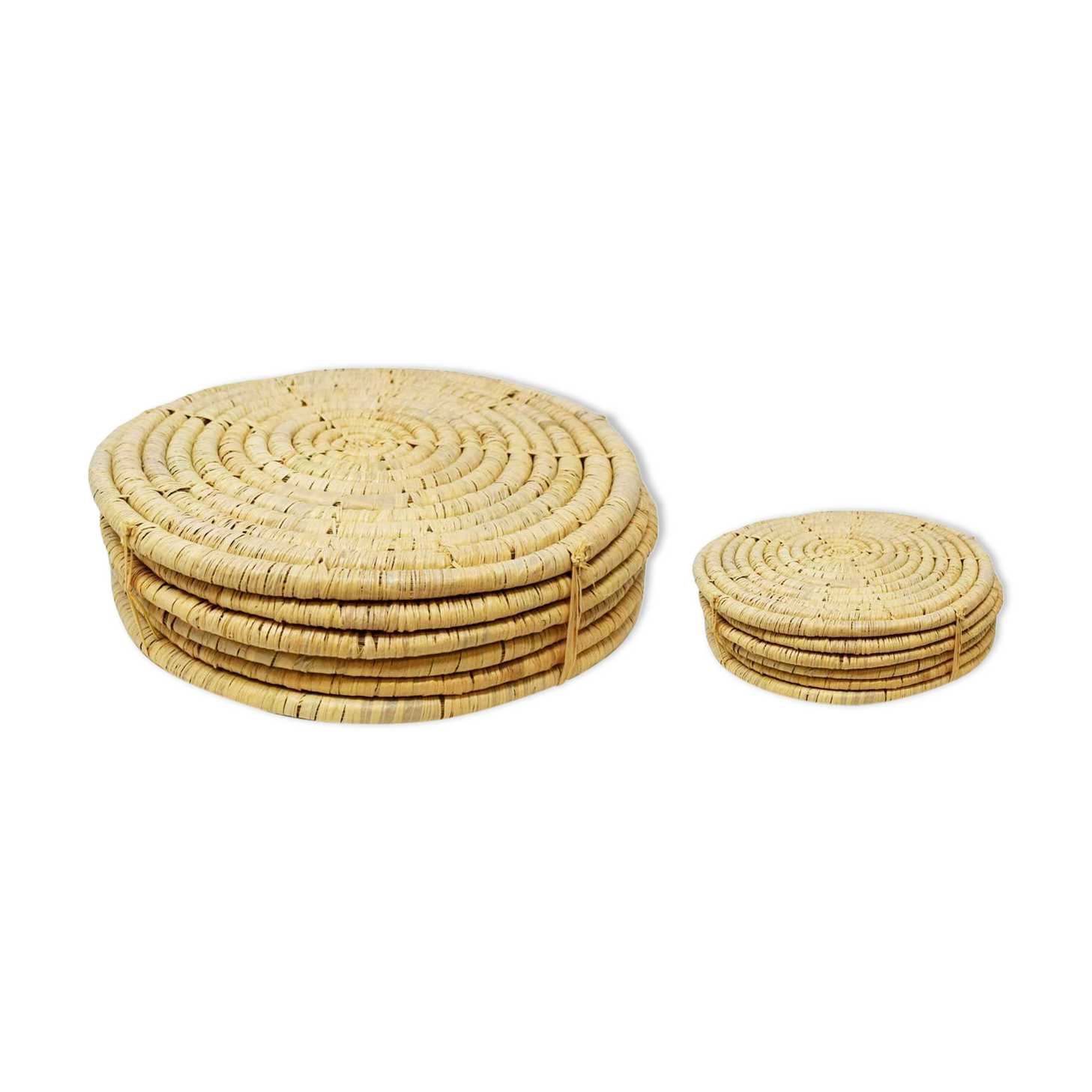 Lot of 6 sets of african table in natural raphia