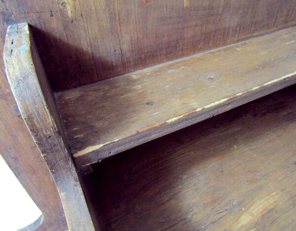 Ancienne étagère en bois format atypique