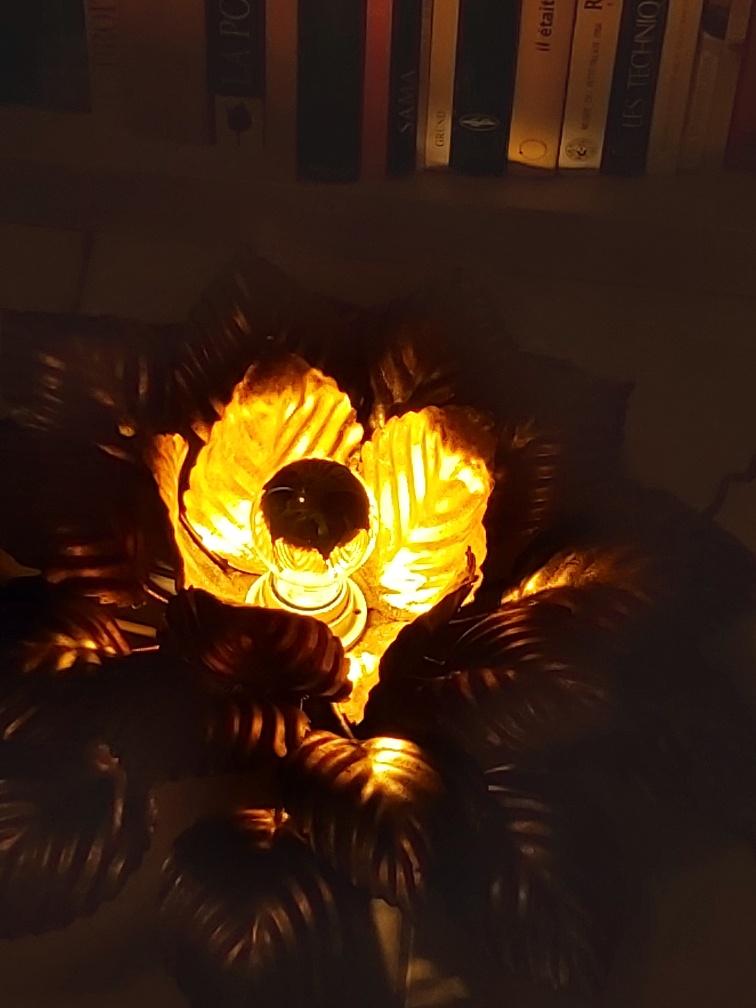 Sconce metal golden leaves 70s