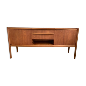 enfilade par Tom Roberston