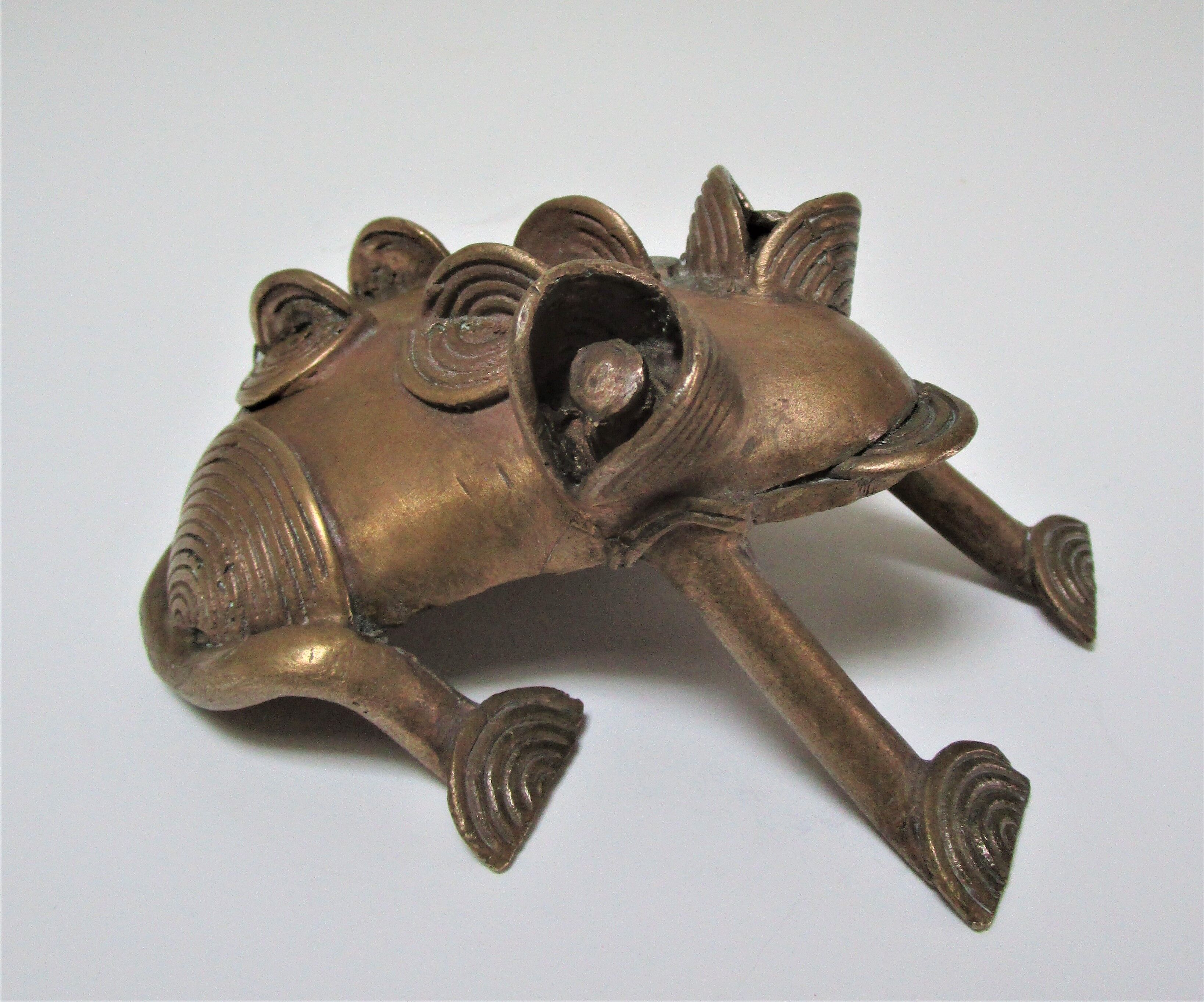 Sculptural frog brass vintage African art