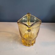 Pichet vintage en verre teinté jaune