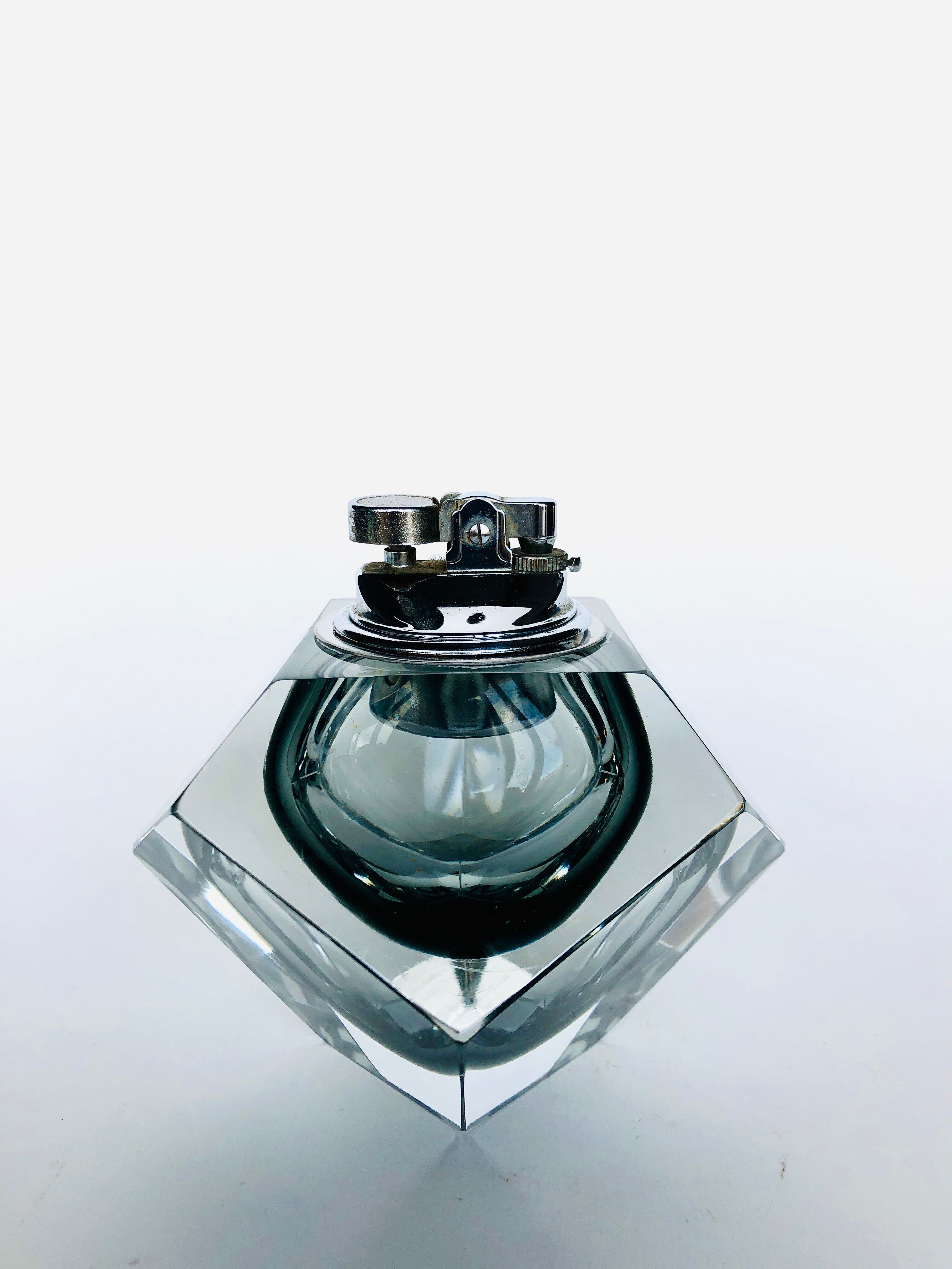 Briquet de table gris en verre de Murano Sommerso par Flavio Poli, années 1960