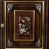 Meuble d’appui en palissandre de Rio, époque Napoléon III, milieu XIXème