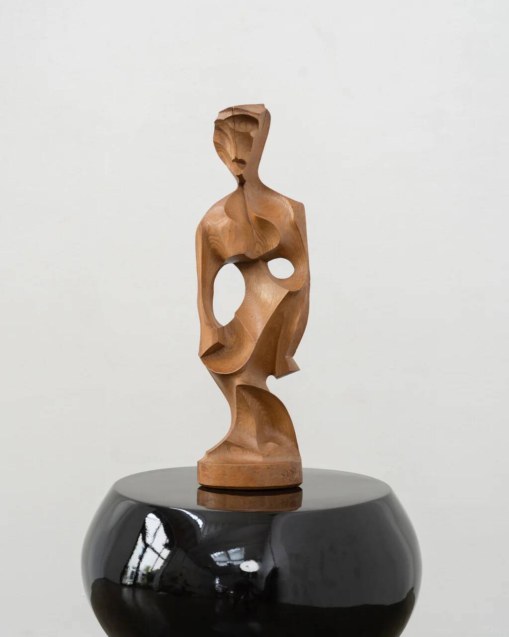 Cubist figurative sculpture by Michel Pedron