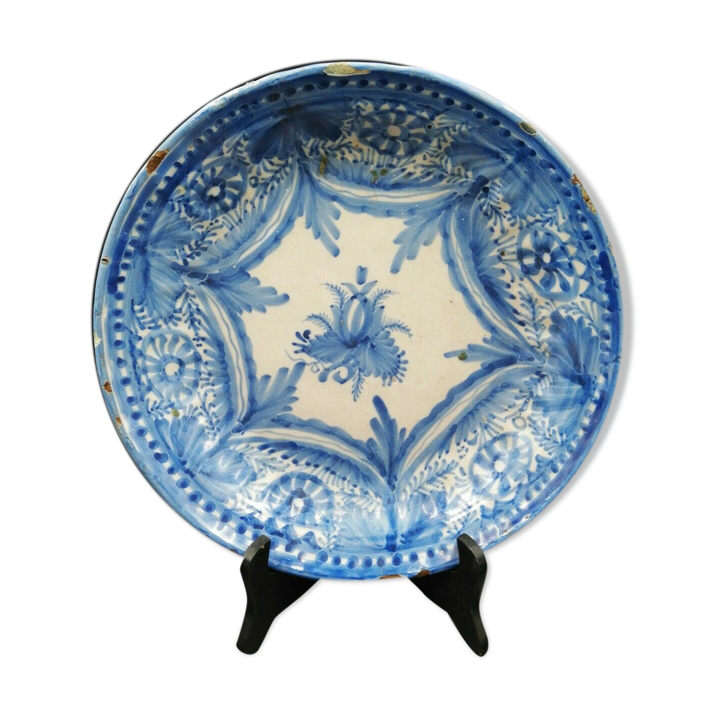 18th-century earthenware dish