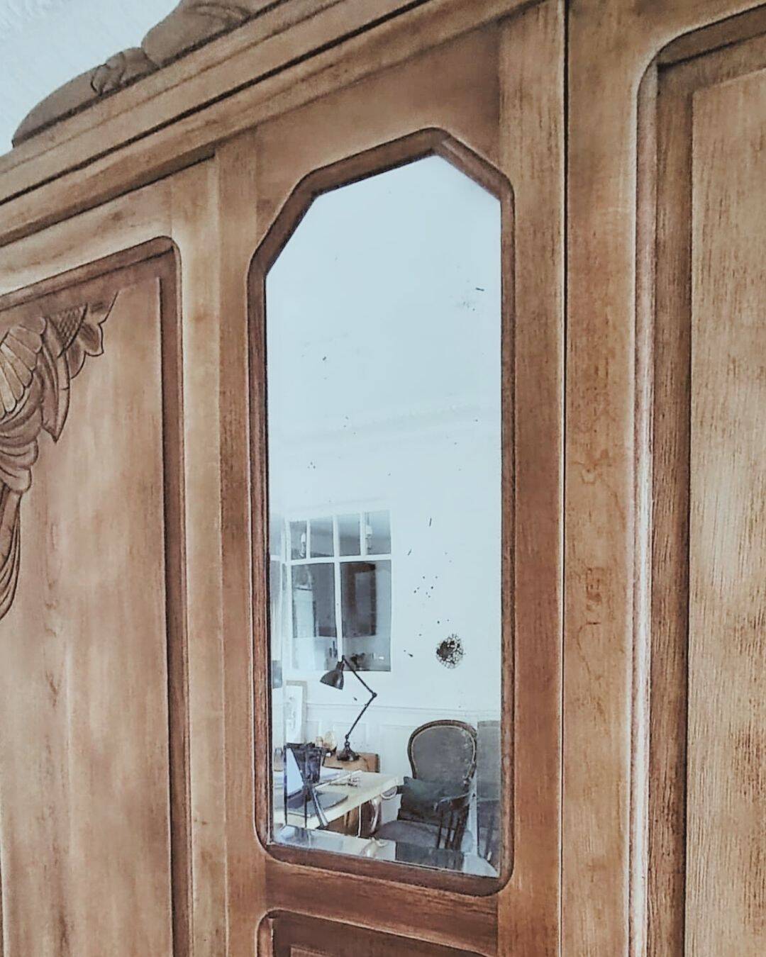 Art Deco carved wood wardrobe with 2 doors and 1 mirror, renovated