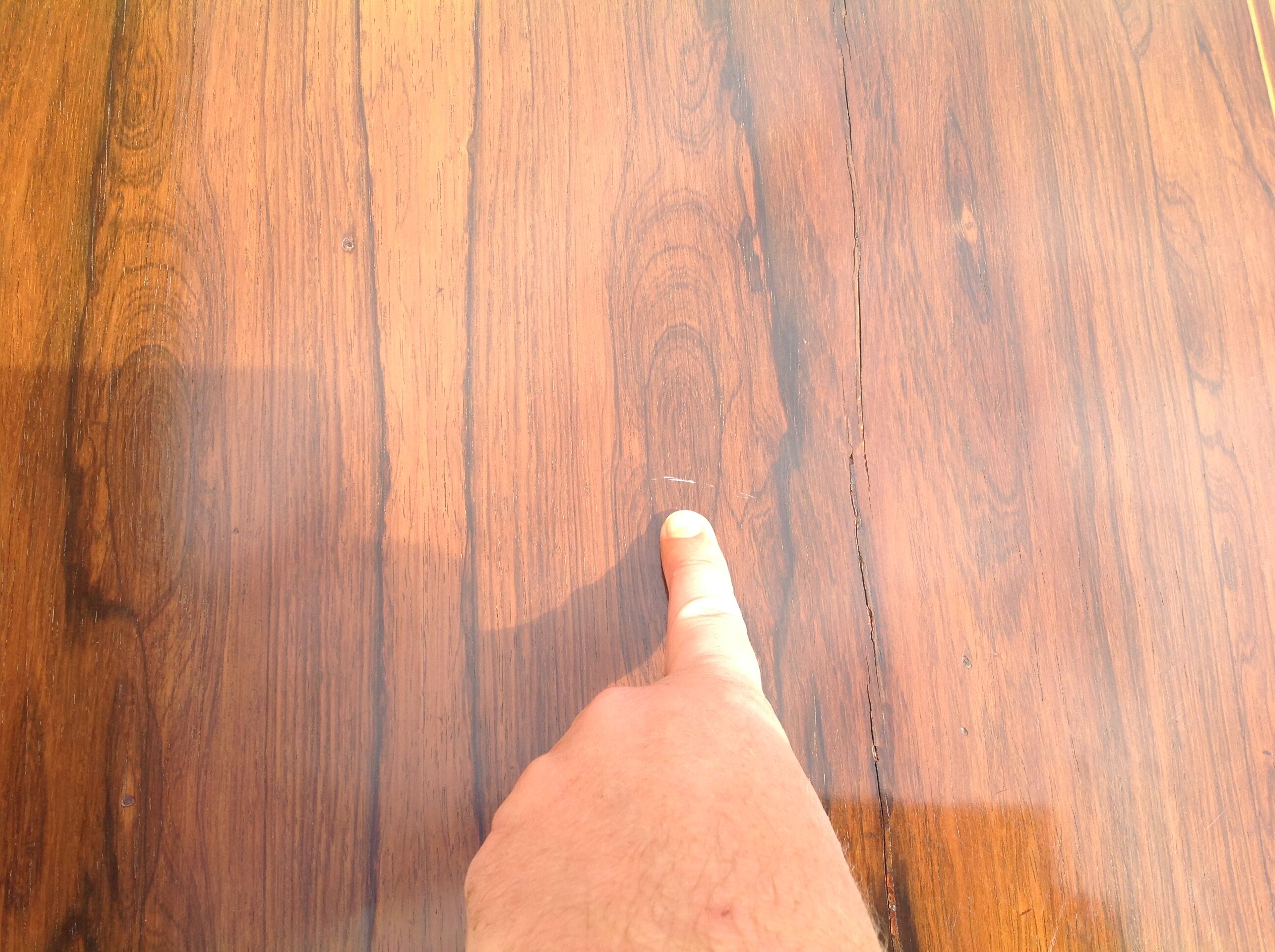 Louis XVI style table in rosewood with lemon inlay