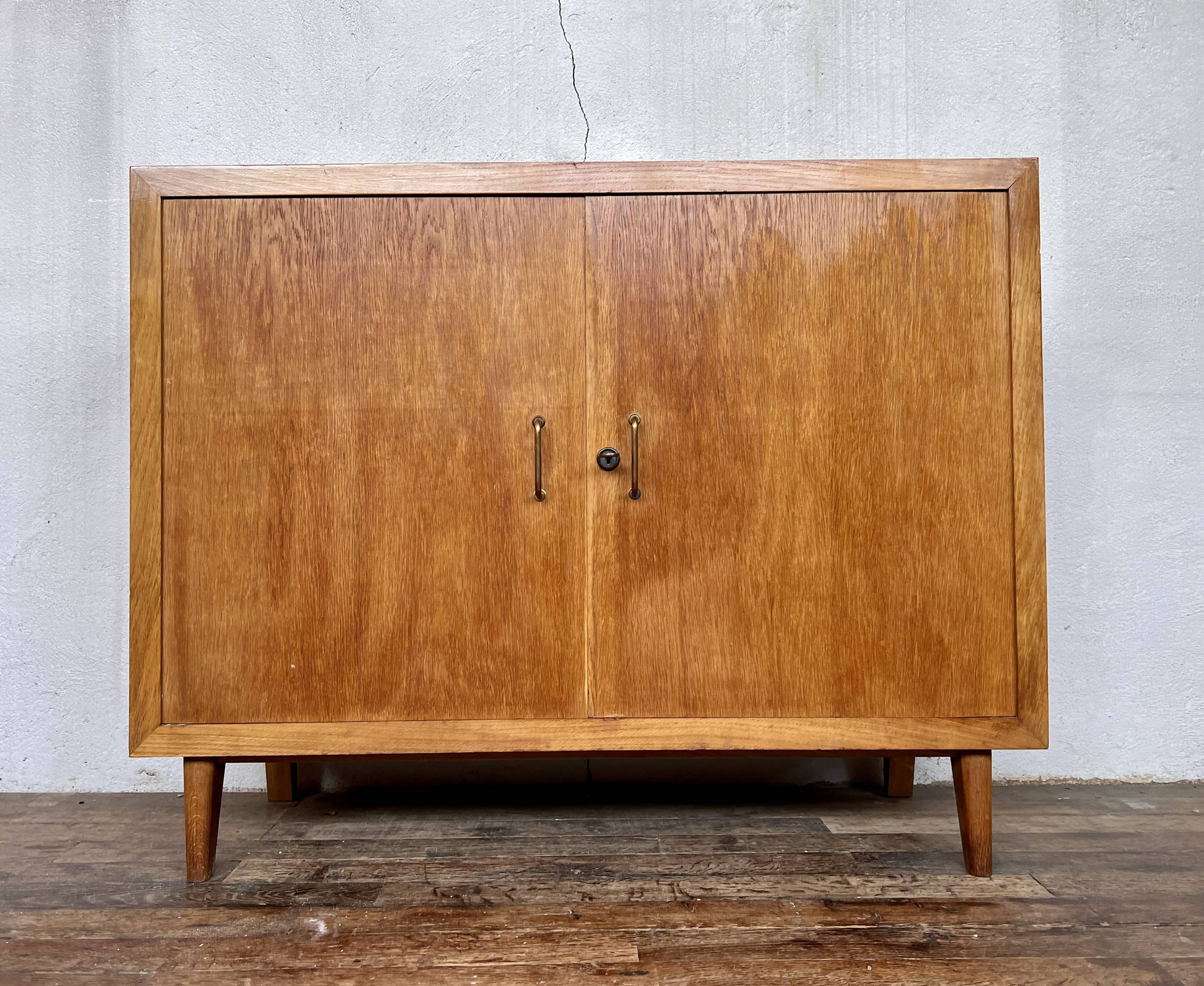 Enfilade scandinave étagère reglable