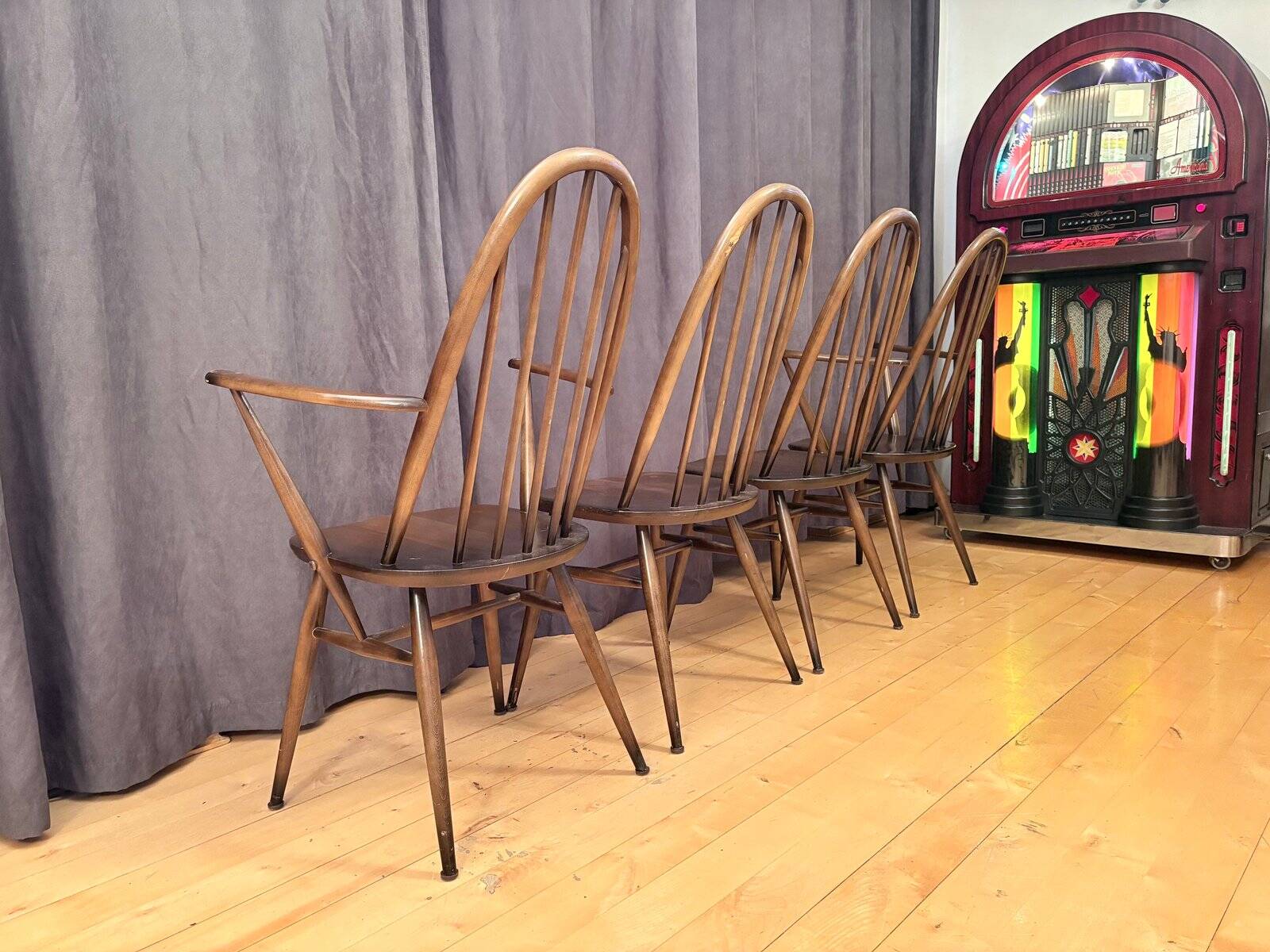 Quaker Windsor chairs by Lucian Ercolani for Ercol, United Kingdom, 1960s, set of 4