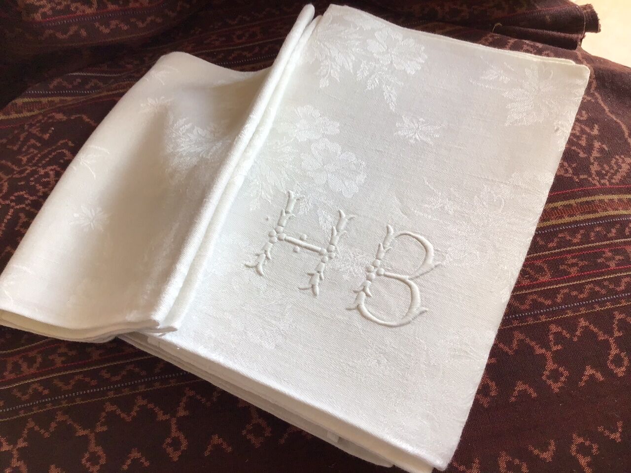 Set of 6 HB art deco napkins