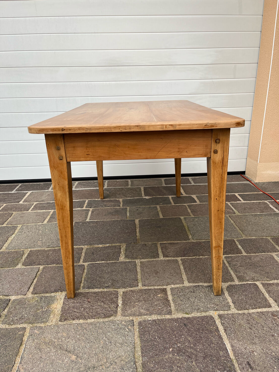 Farmhouse table