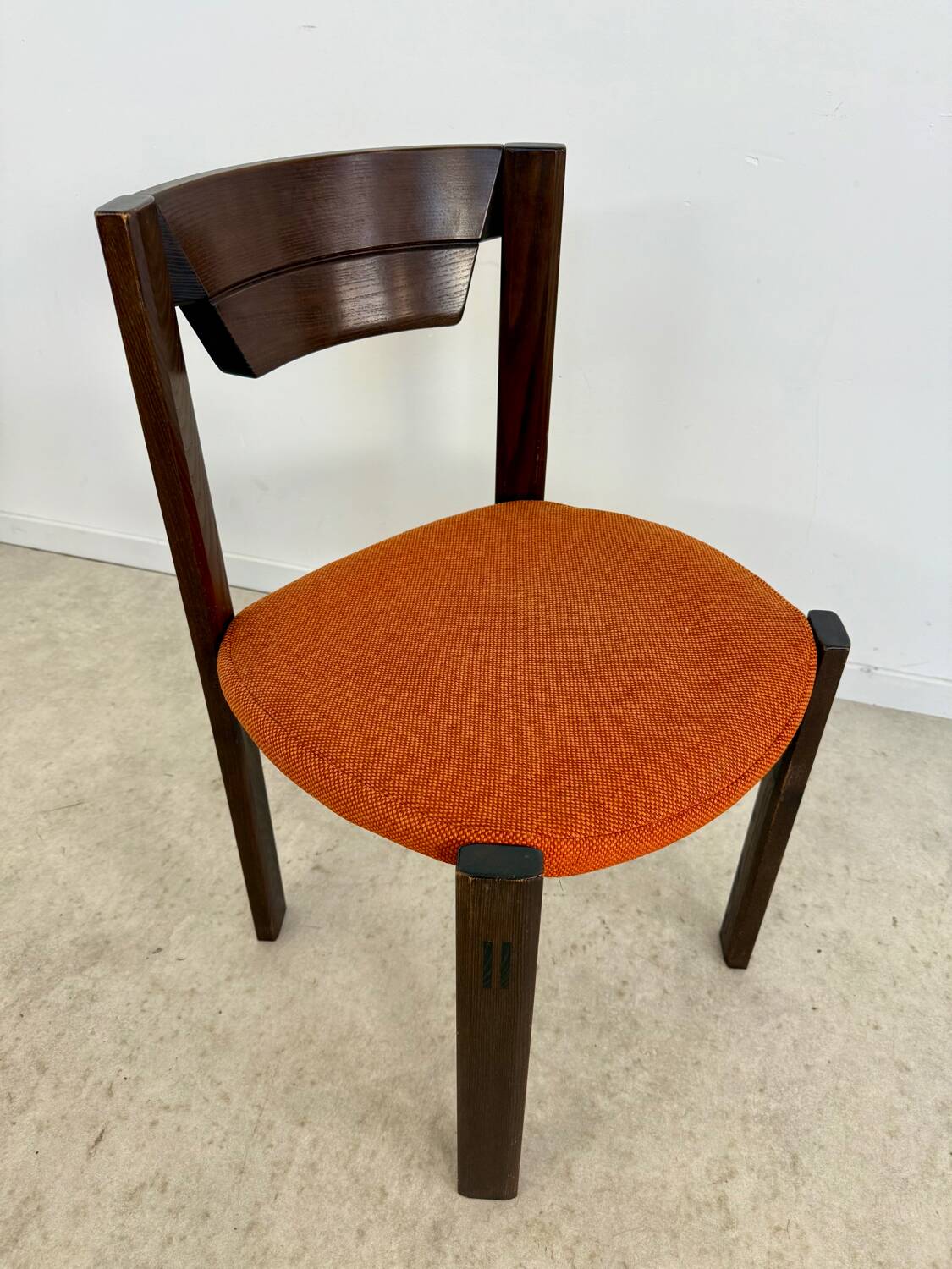 Set of 6 Girsberger Scandinavian style chairs from the 70s, vintage, solid wood, original fabric