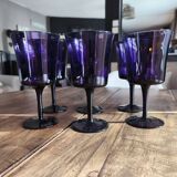 Set of 6 purple glass wine glasses