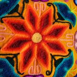 Housse de coussin péruvien jaune