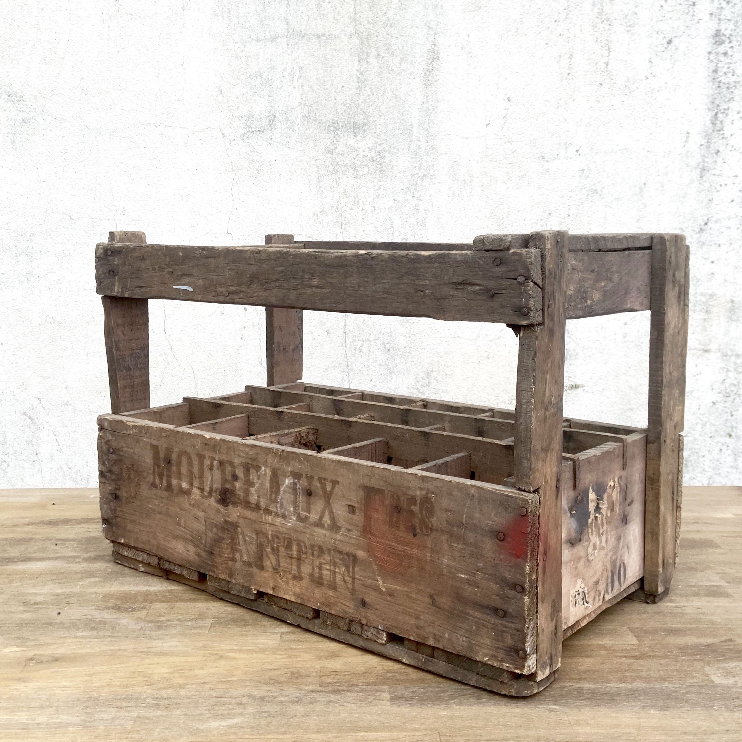 Old Vintage wooden locker box for 15 bottles - Moureaux Pantin