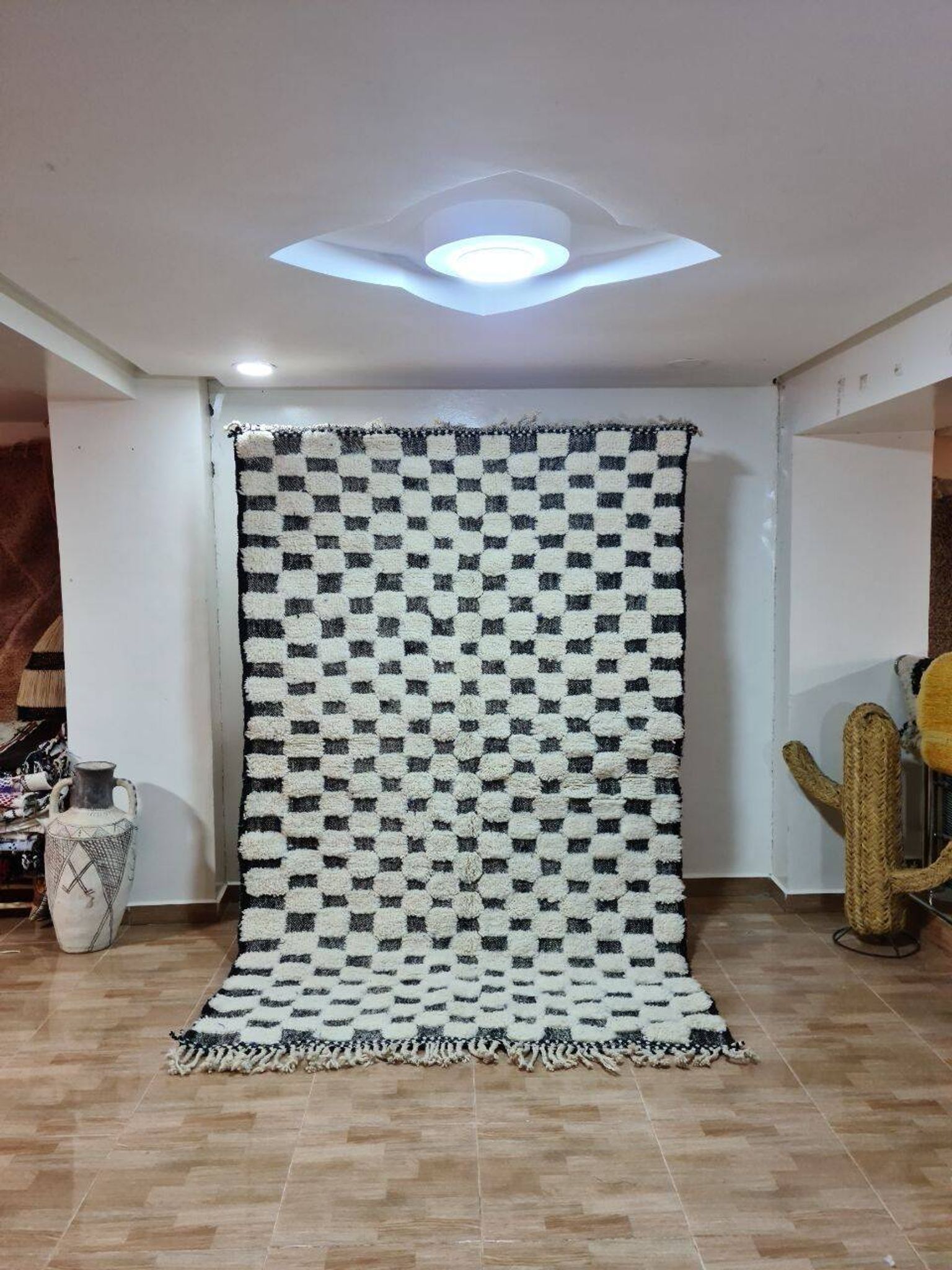 Tapis beni ouarin fait main traditionnelle taille 150 x 250 cm
