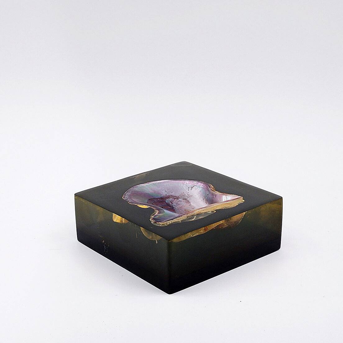 Jean Claude Dresse / Pierre Giraudon Inclusion of Pearl Oyster Shell