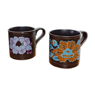 Set of 2 flowery Kiln Craft mugs