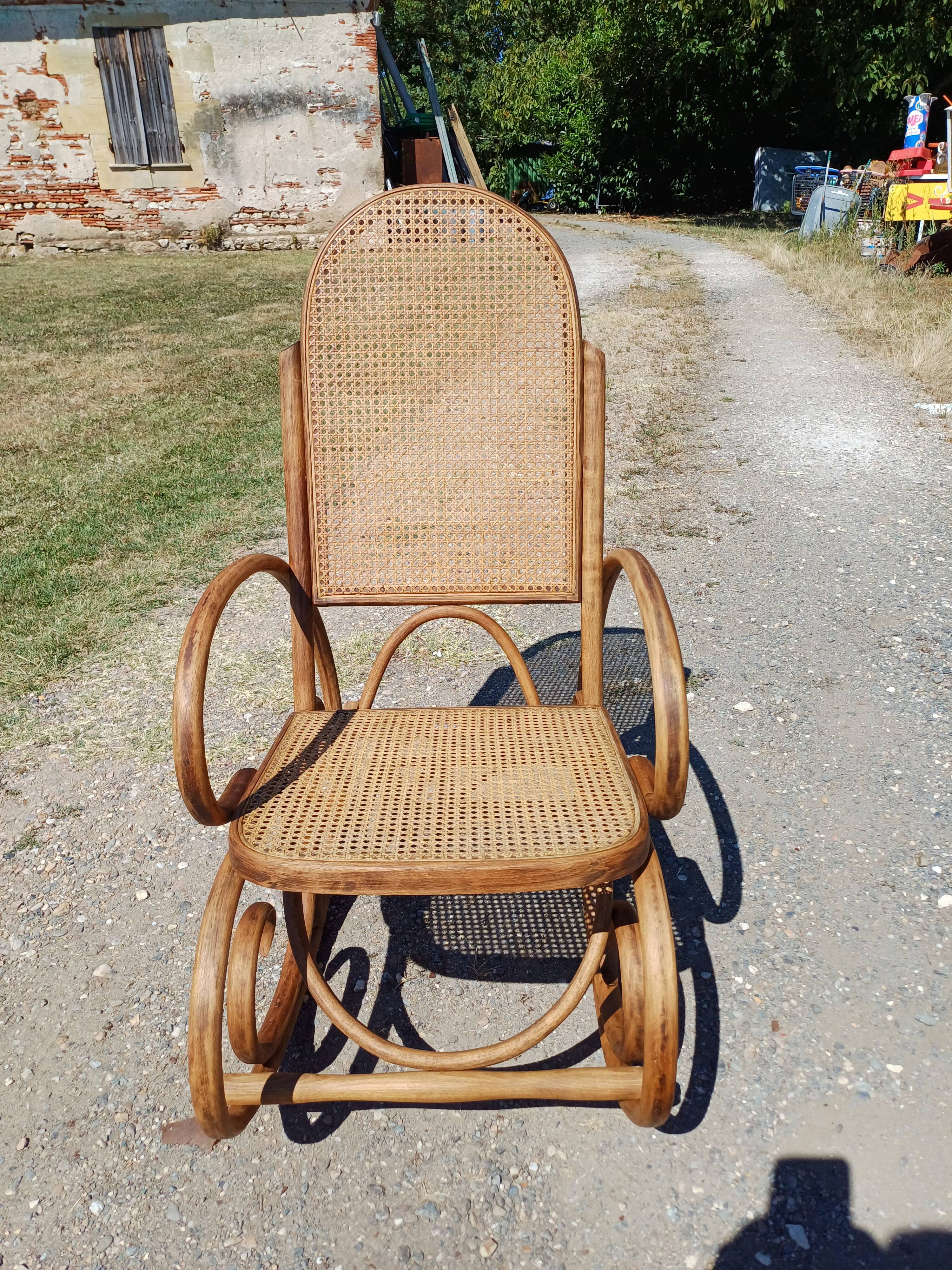 Rocking Chair Thonet 1930