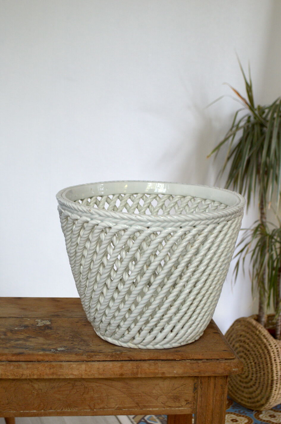 Vintage braided pot cover