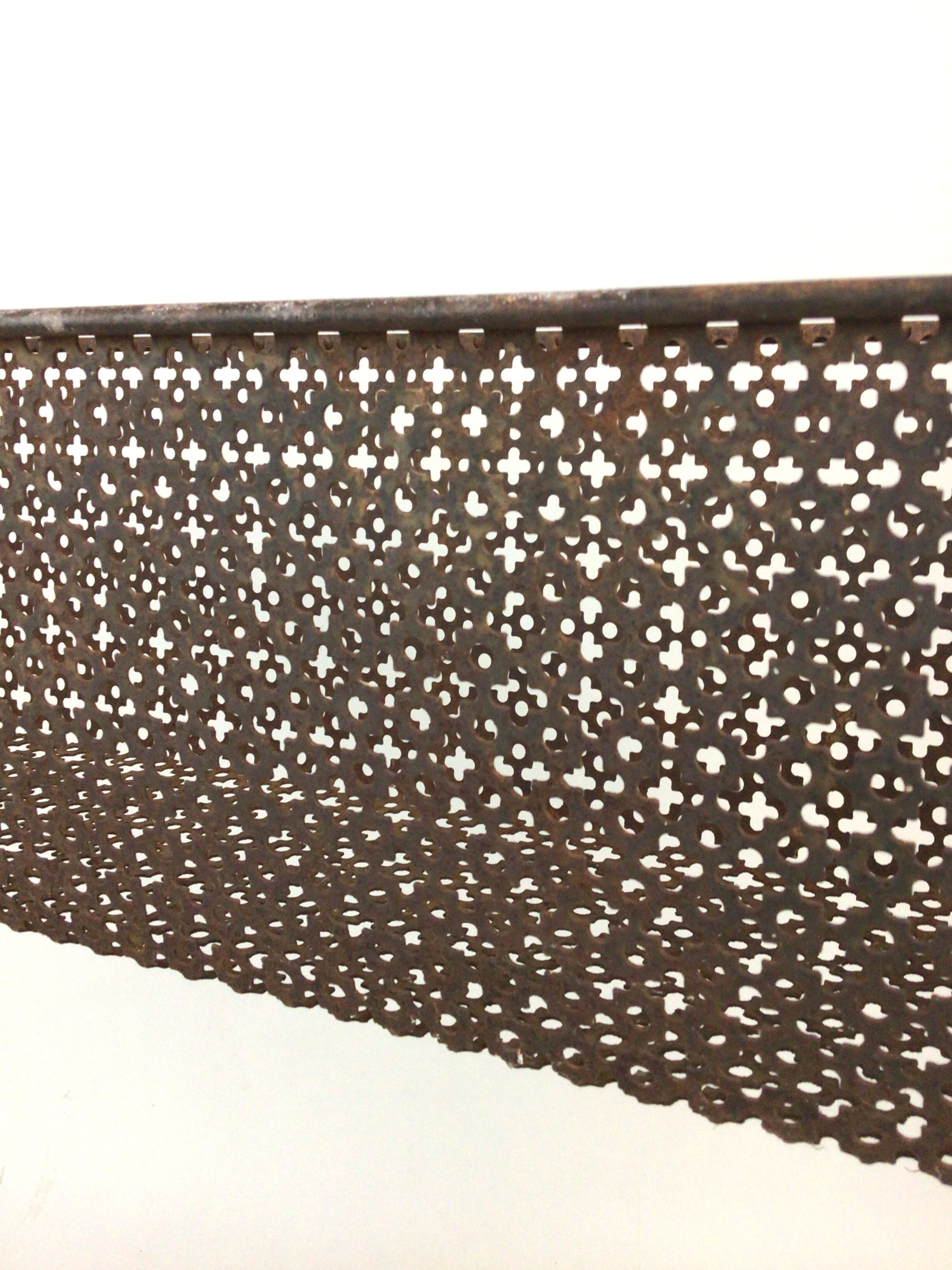 Planter in iron and perforated metal