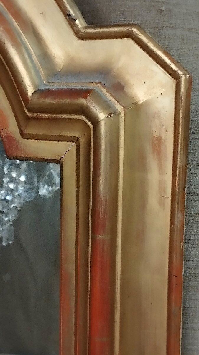 Miroir En Bois Et Peinture Dorée , Période 800,