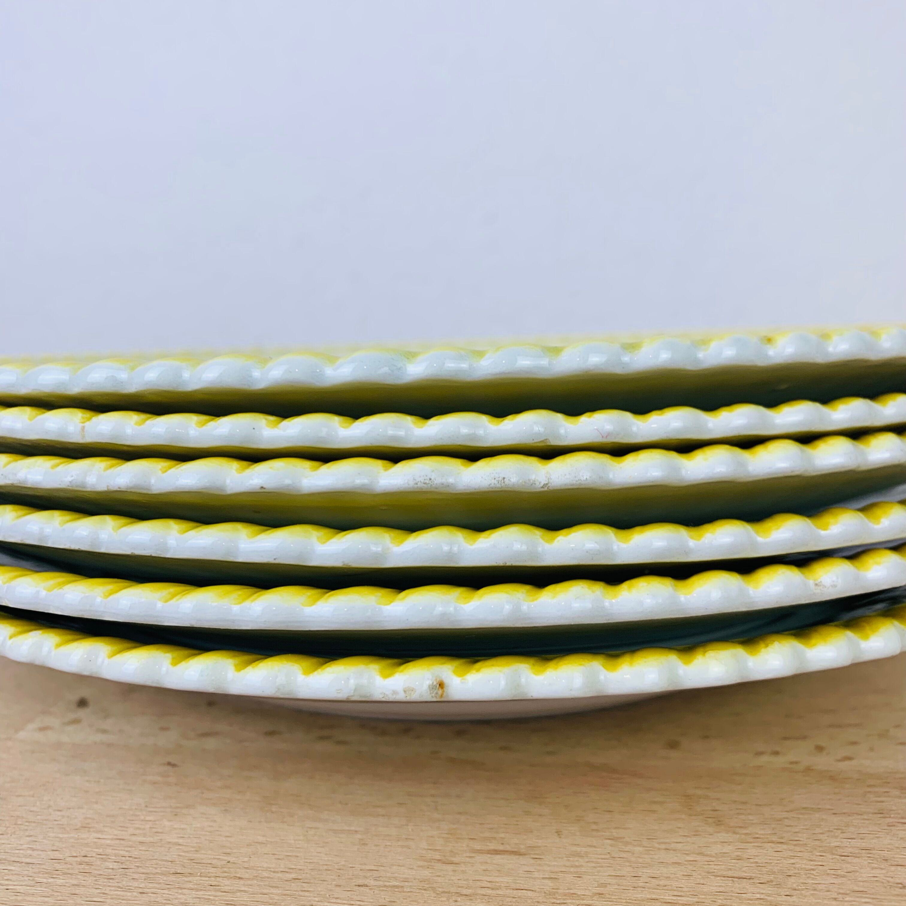 Set of 6 flat plates vintage earthenware