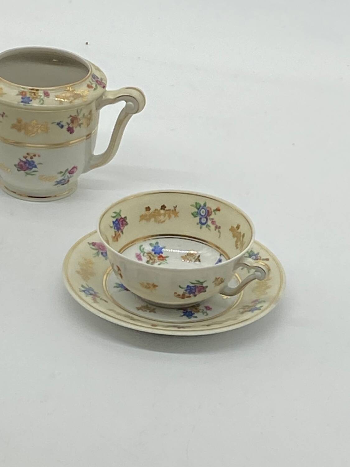 Duo of tea cups 🍵 Limoges porcelain, Raynaud & Cie