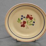 Set of 6 Luneville earthenware dessert plates. Bagatelle model.
