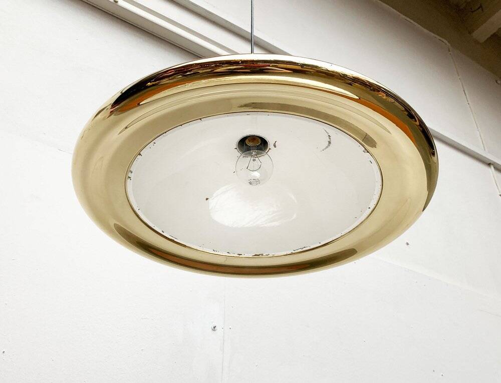 Postmodern Italian vintage brass suspension UFO model S-481 by Luci Italia, 1970s.