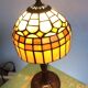 Lampe Tiffany pied en bronze femme