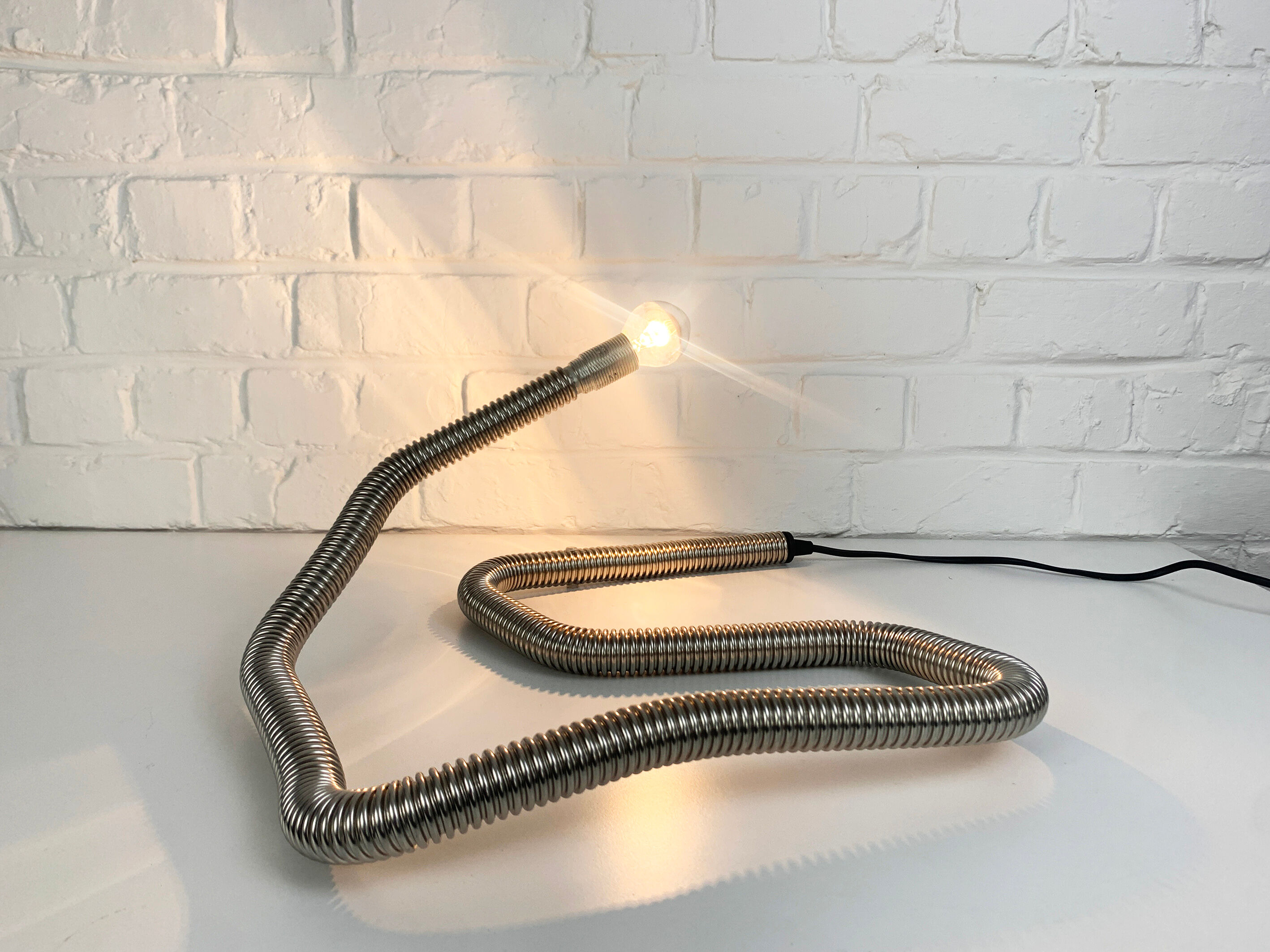Table lamp snake minimalist flexible tube cobra chromed metal