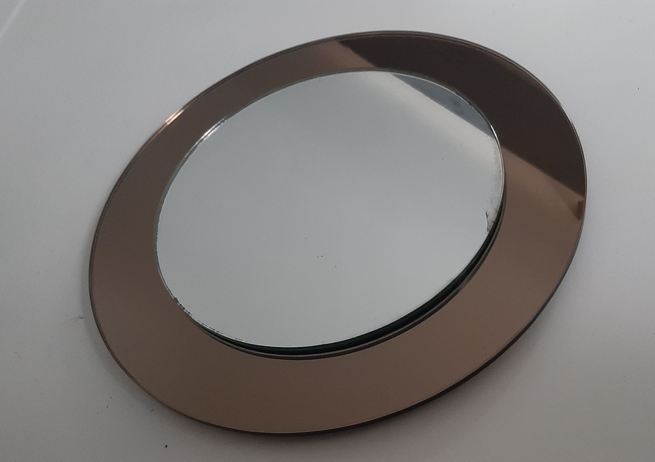 Smoked mirror 70s space age