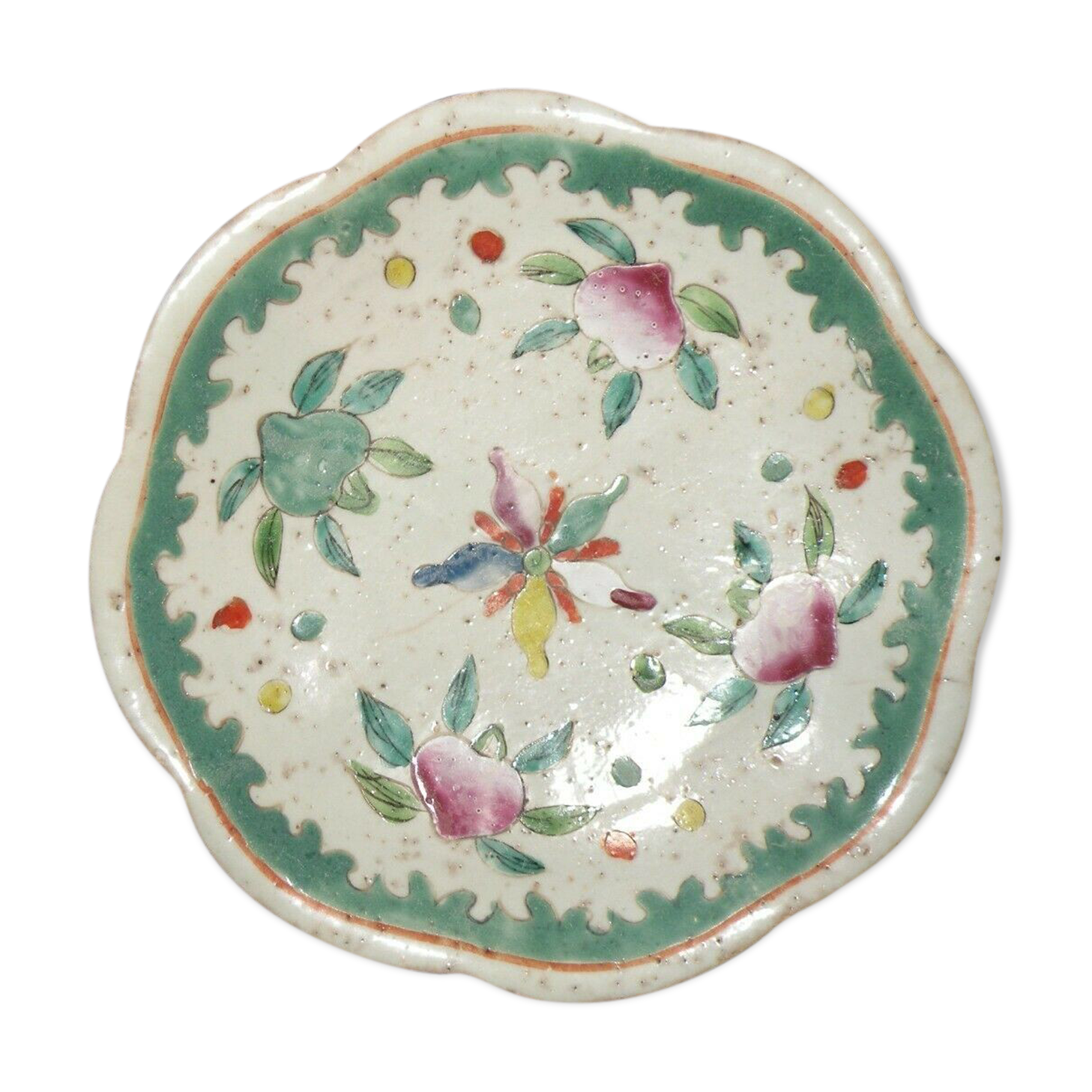 Plate China period nineteenth decorated enamelled stylized with fruit