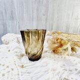 Vase in molded glass mocha What