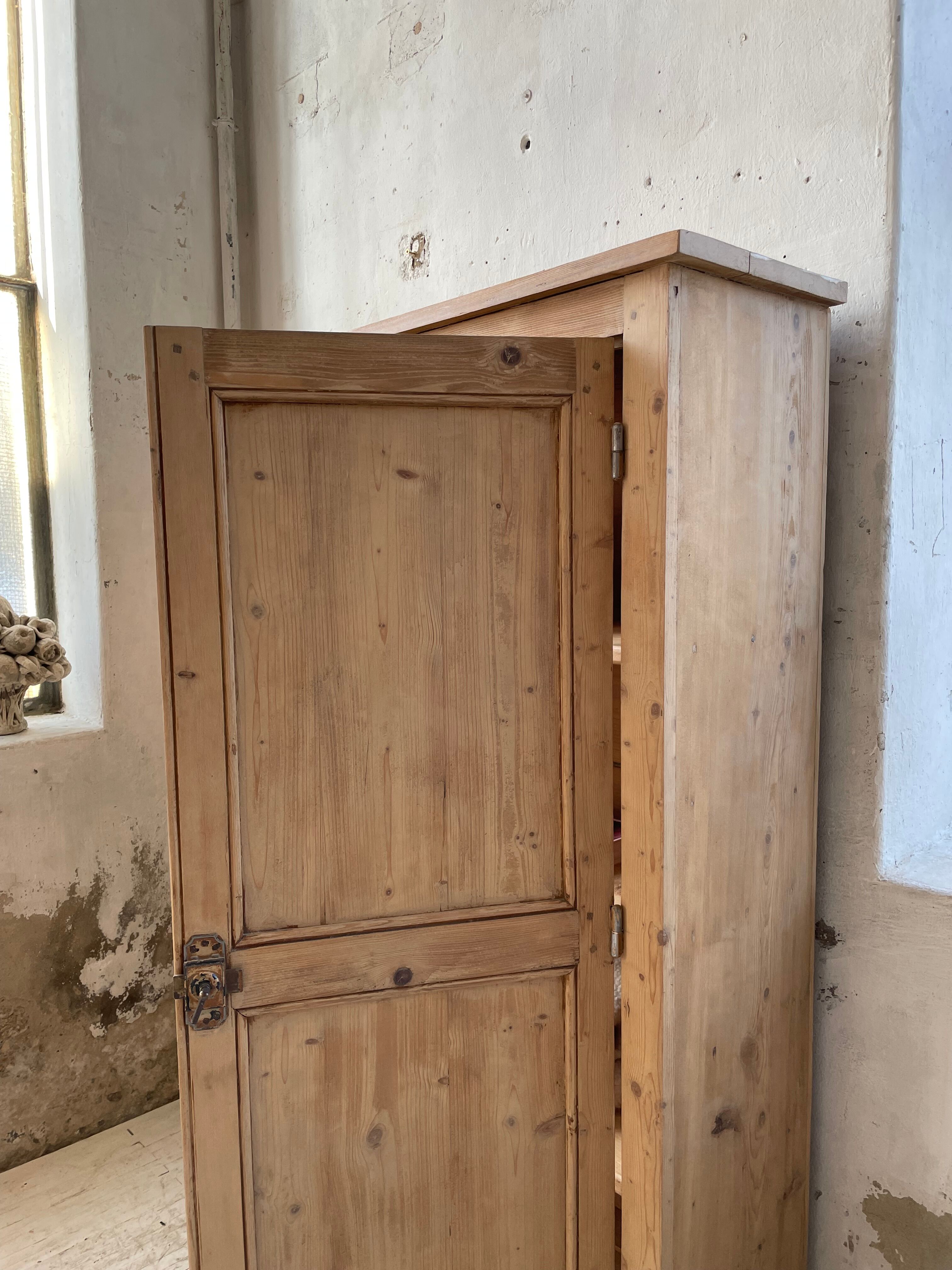 Wooden cabinet cuttery