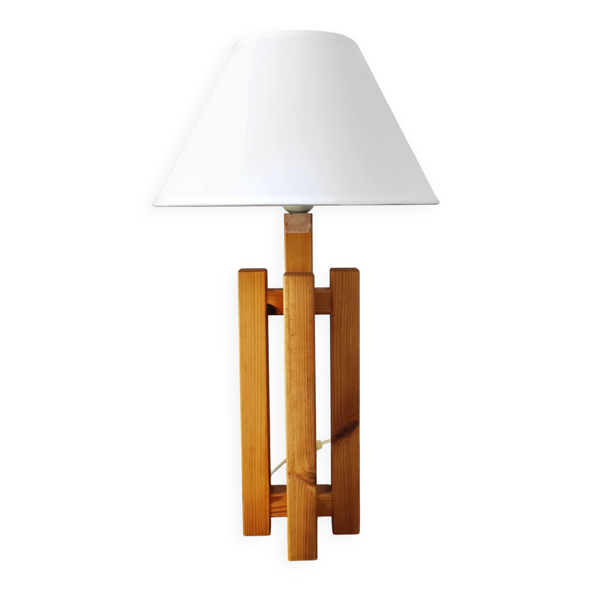 Modernist Scandinavian lamp in solid pine – Sweden, 1970s