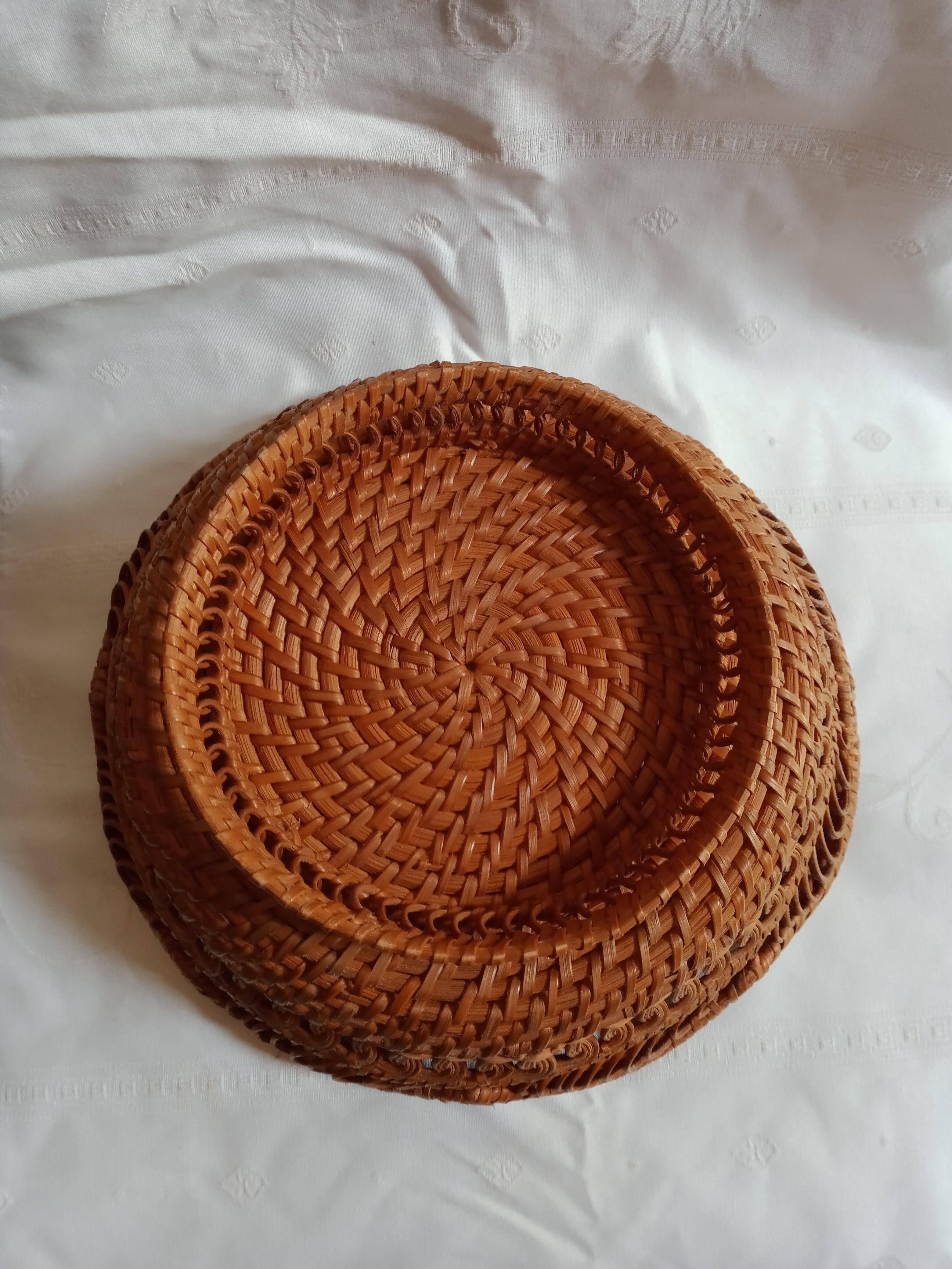 Braided rattan basket